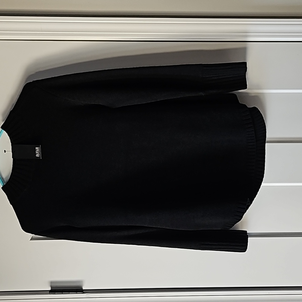 Ana black sweater. Size medium.